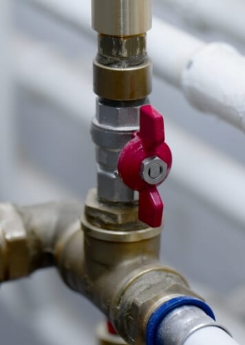 pipes-and-valves